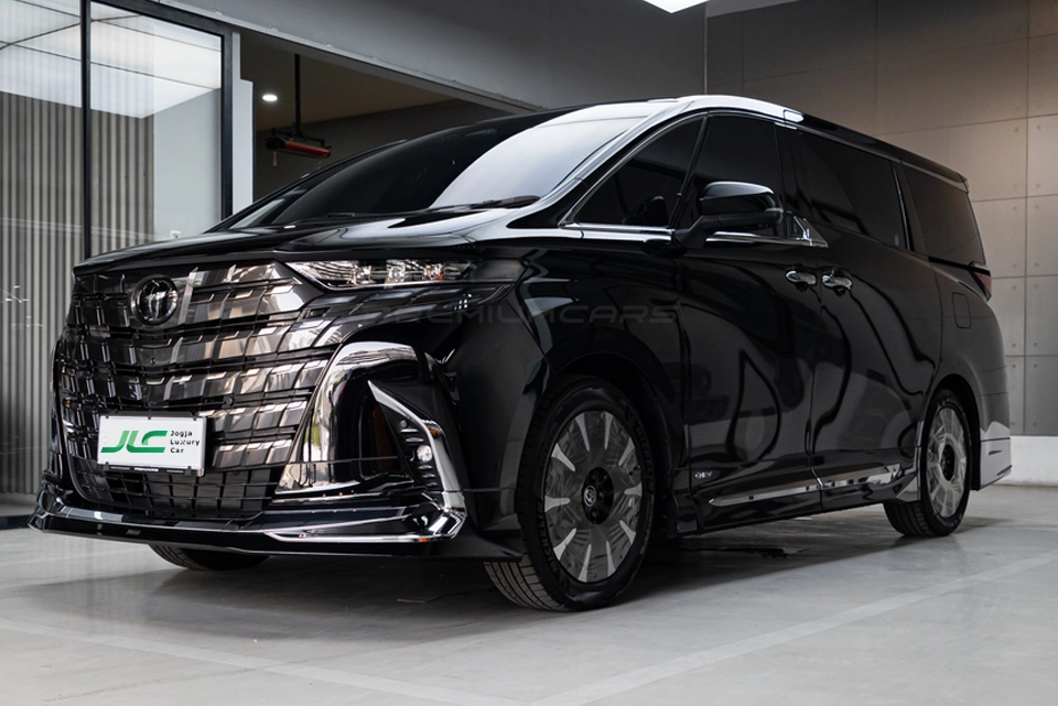 Alphard Hybrid